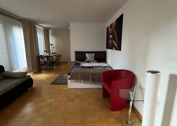 Warm Centrally Located And Quiet In *